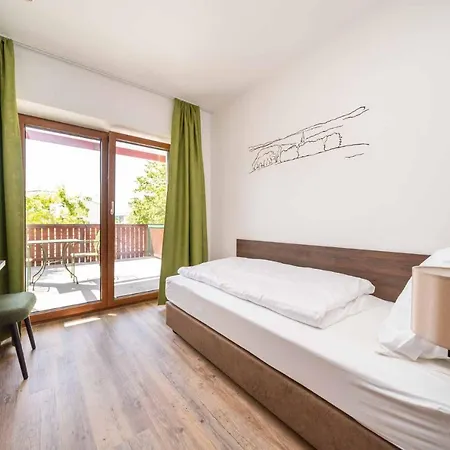 Beim Erich Hotel 3*